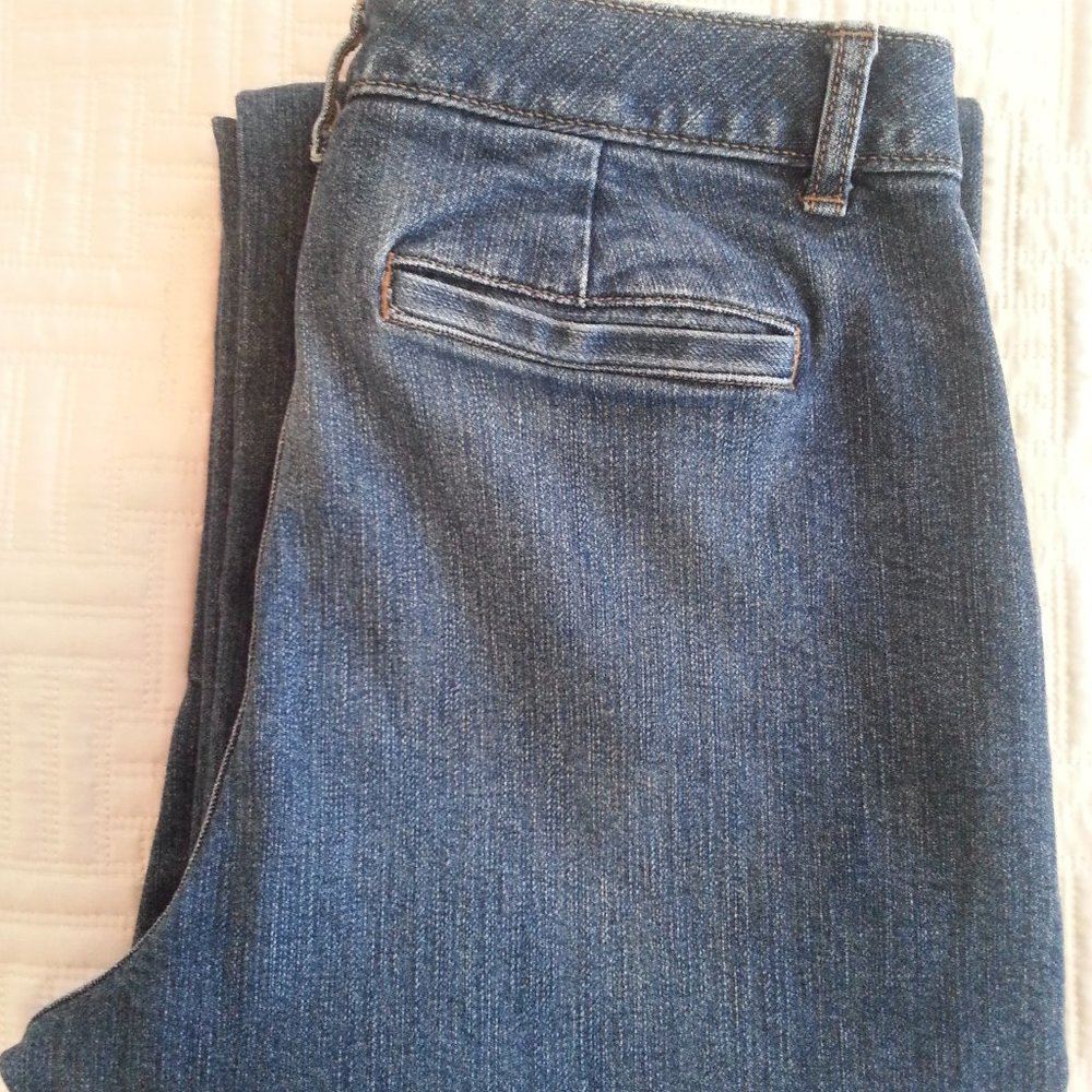 Lands End Original Fit Classic Waist Trouser Leg Jeans Women's 8 Petite